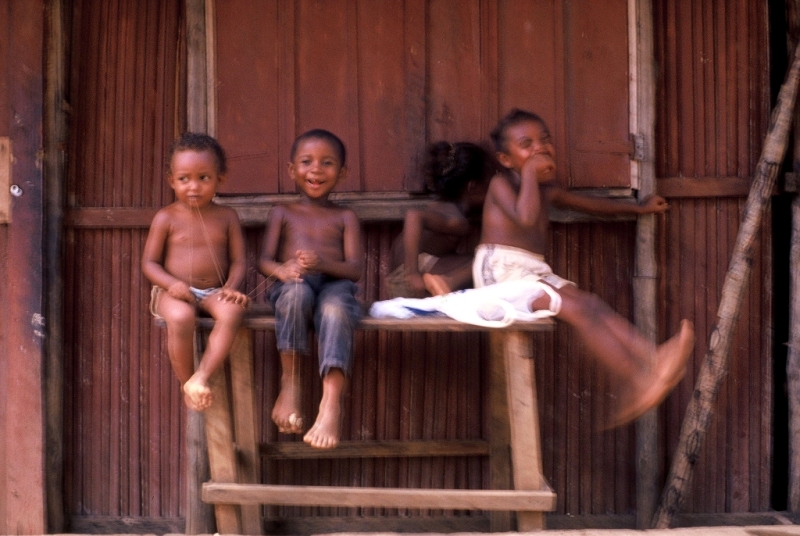 Photo de Madagascar - Enfants à Nosy Be