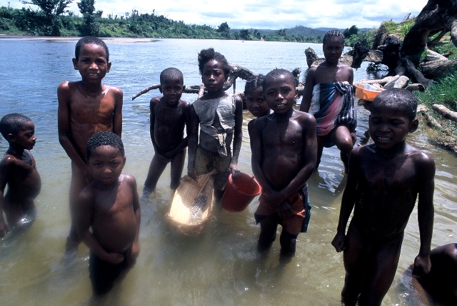 Sur la rivière de Cap Est